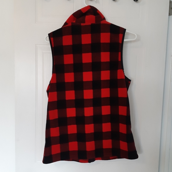 Red and Black Fleece Vest - Picture 5 of 7